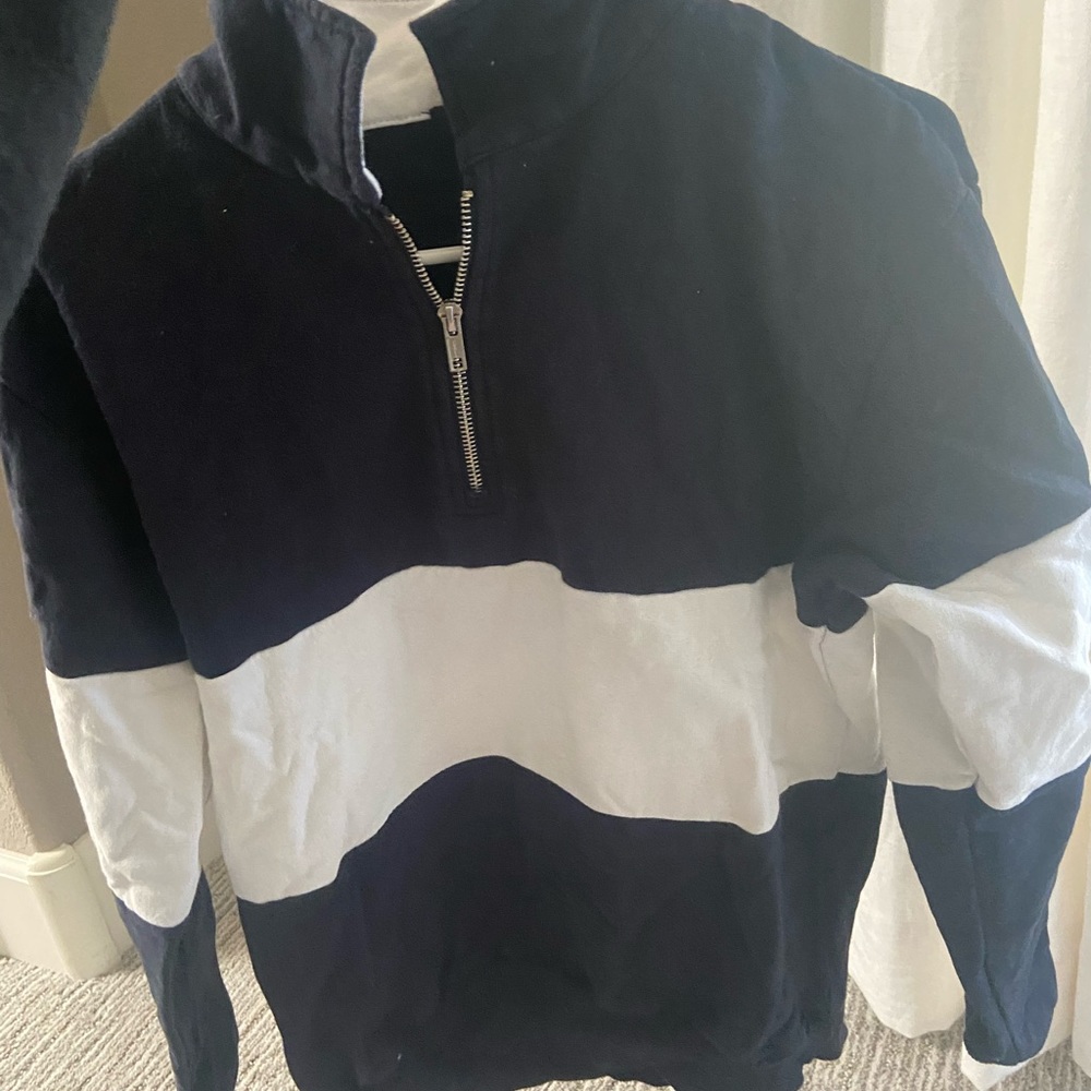 Brandy Melville Blue and White stripped Sweatshirt